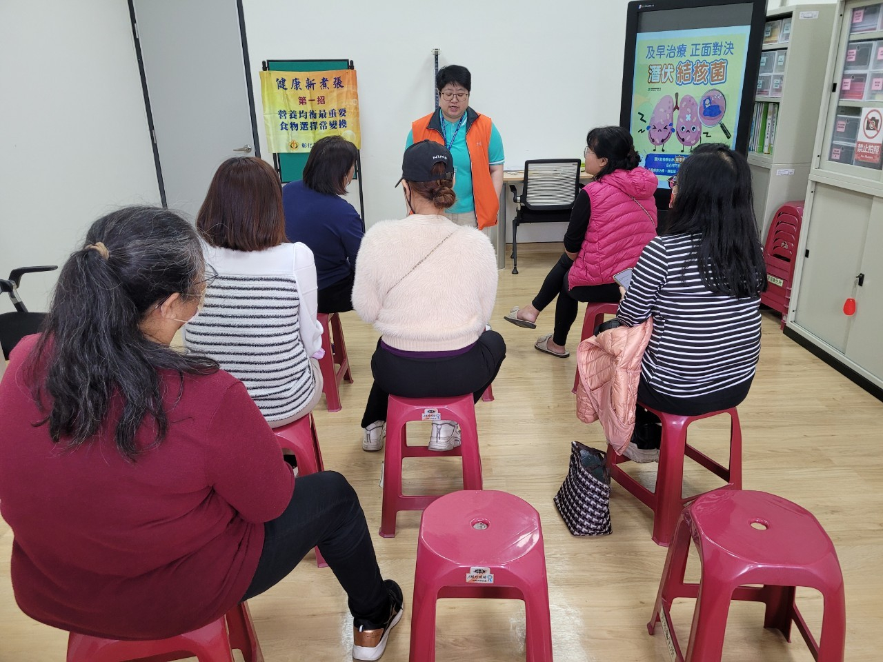 114年 3 月 5  日辦理『健康新煮張』第一招營養均衡最重要、食物選擇常變換 相本
